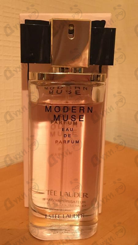 Духи Modern Muse от Estee Lauder