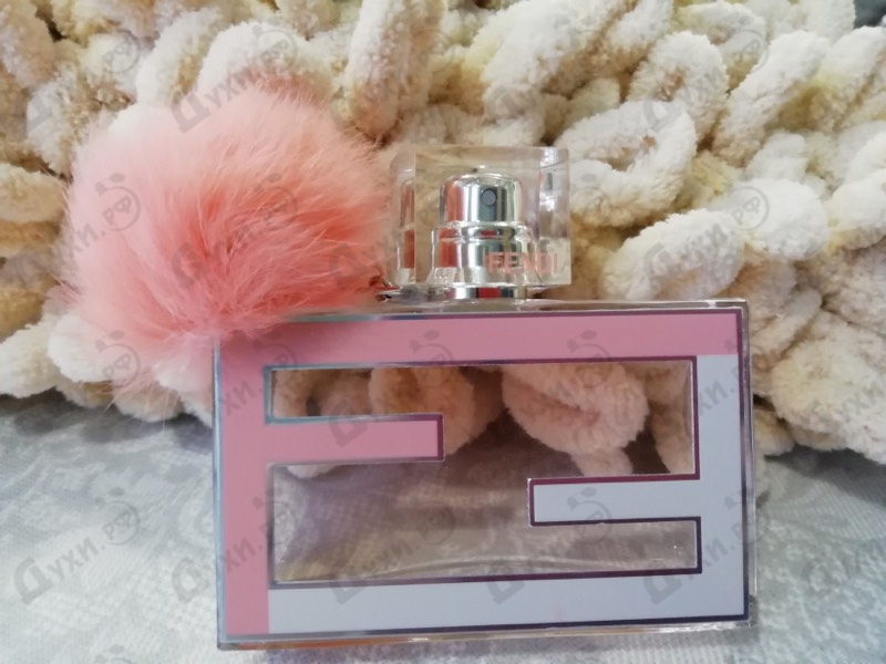 Парфюмерия Fendi Fan Di Fendi Blossom