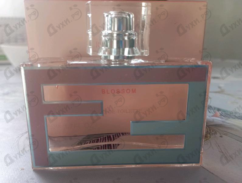 Парфюмерия Fan Di Fendi Blossom от Fendi