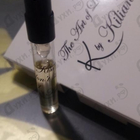 Духи Kisses Don't Lie от Kilian