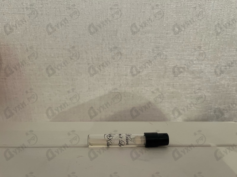 Духи Kisses Don't Lie от Kilian