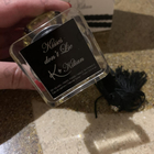 Парфюм Kilian Kisses Don't Lie