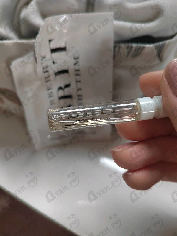 Парфюмерия Burberry Brit Rhythm