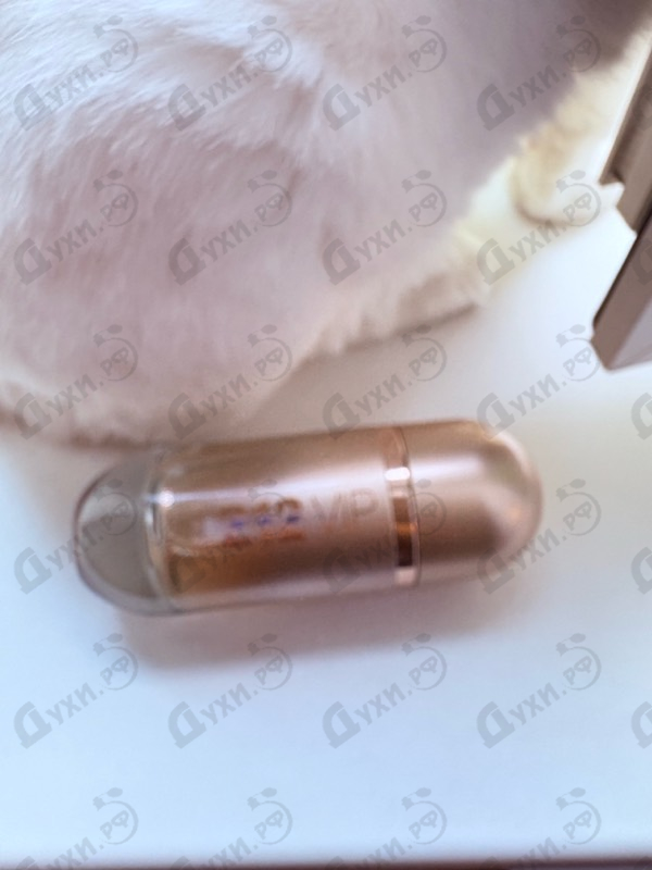 Парфюмерия Carolina Herrera 212 Vip Rose