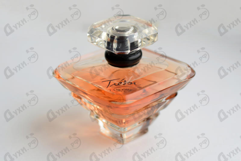 Духи Tresor Eau De Parfum Lumineuse от Lancome