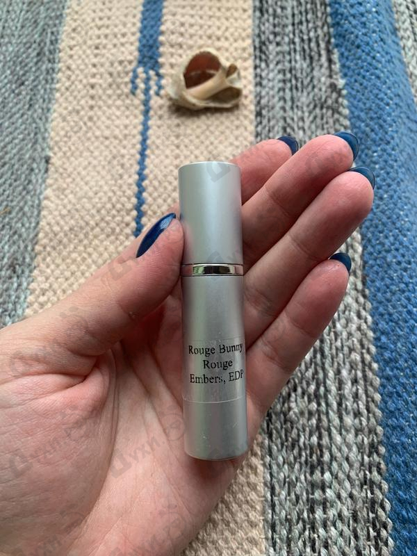 Купить Rouge Bunny Rouge Embers Парфюмерия Embers от Rouge Bunny Rouge