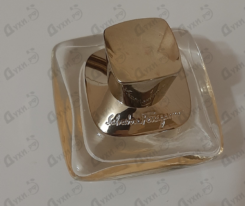 Парфюмерия Signorina Eleganza от Salvatore Ferragamo