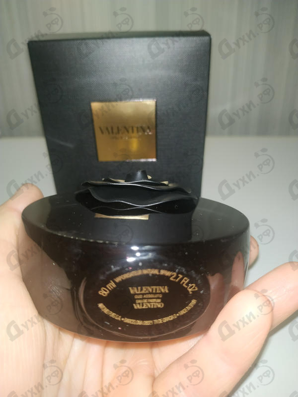 Парфюмерия Valentino Oud Assoluto