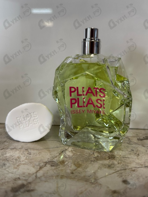 Купить Pleats Please L'eau от Issey Miyake