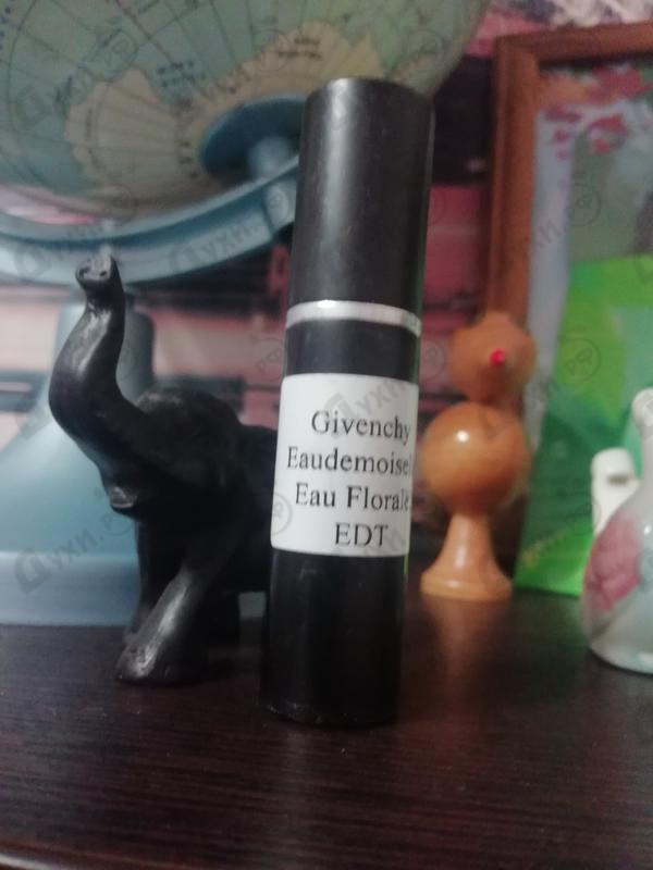 Парфюмерия Givenchy Eaudemoiselle Eau Florale