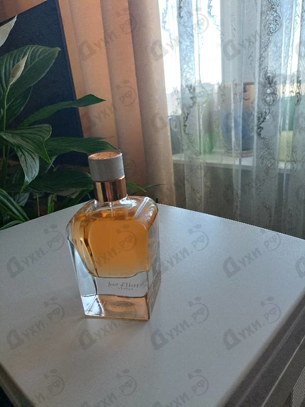 Парфюмерия Jour D'hermes Absolu от Hermes