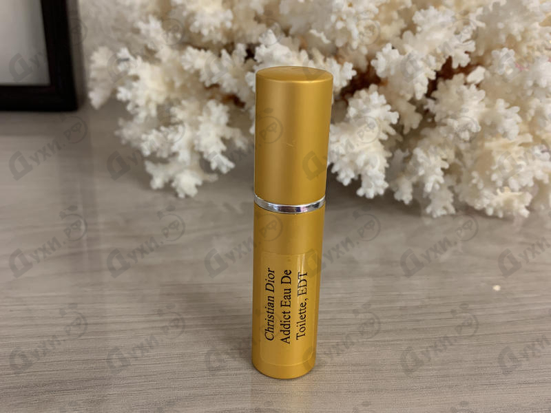 Духи Christian Dior Addict Eau De Toilette Парфюмерия Addict Eau De Toilette от Christian Dior