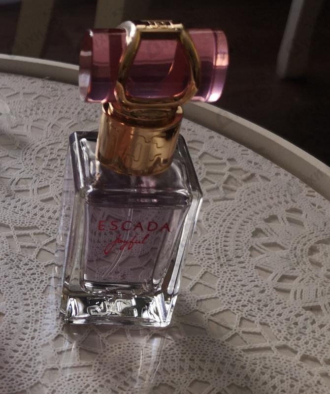 Купить Escada Joyful Духи Joyful от Escada