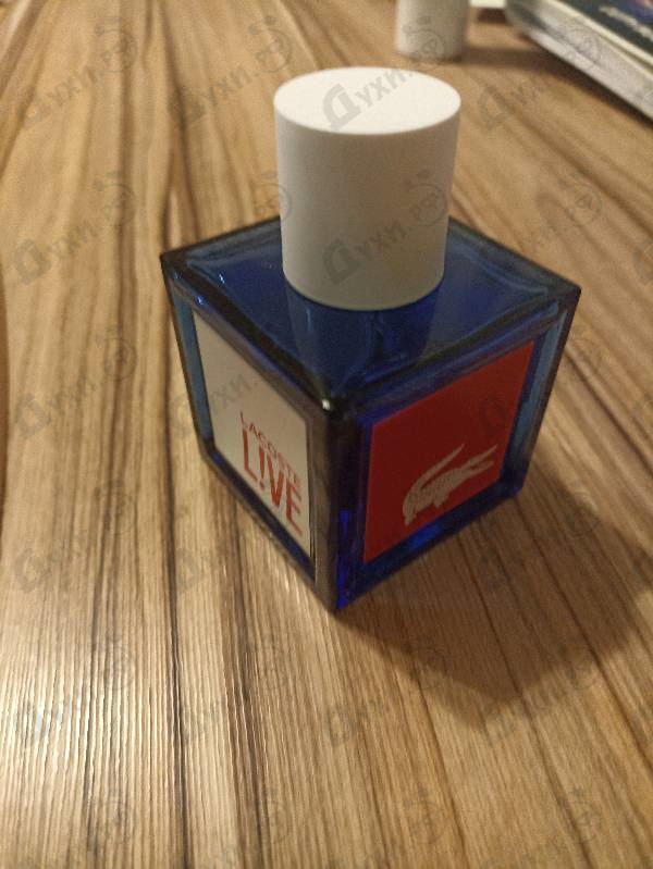 Духи Live от Lacoste