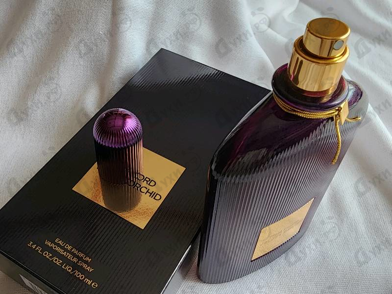 Купить Velvet Orchid от Tom Ford
