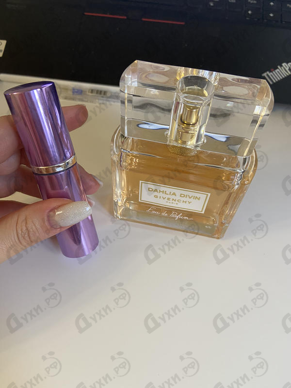Отзывы Givenchy Dahlia Divin Купить Dahlia Divin от Givenchy