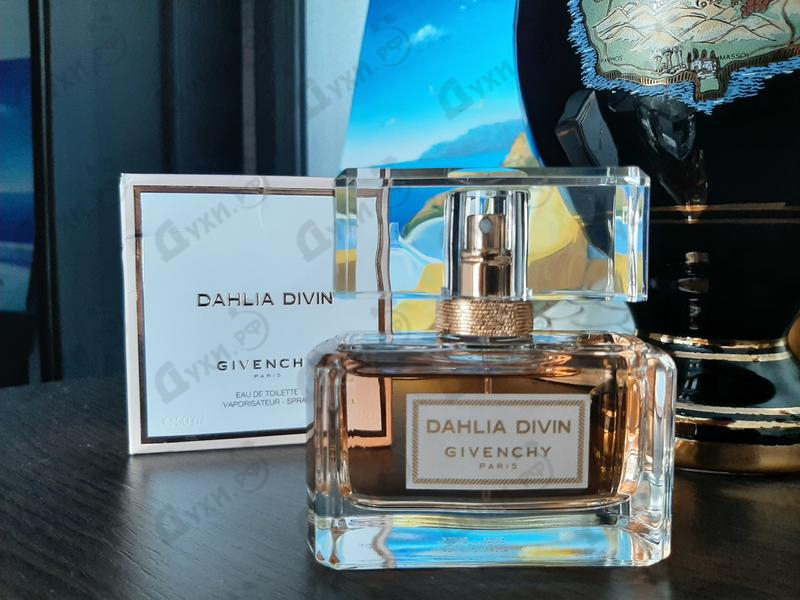 Отзывы Givenchy Dahlia Divin Купить Dahlia Divin от Givenchy