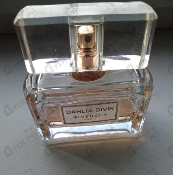 Духи Dahlia Divin от Givenchy