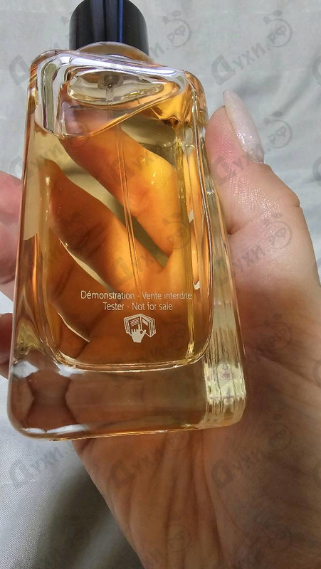 Духи Dahlia Divin от Givenchy