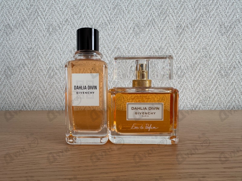 Духи Dahlia Divin от Givenchy