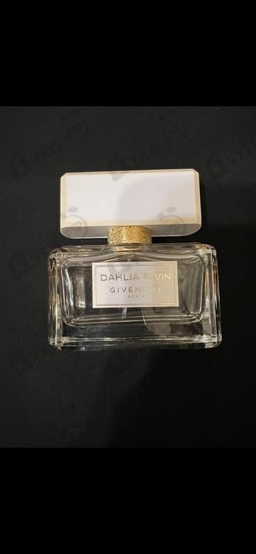 Парфюмерия Dahlia Divin от Givenchy