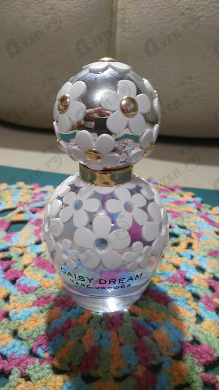 Парфюм Marc Jacobs Daisy Dream Парфюмерия Daisy Dream от Marc Jacobs