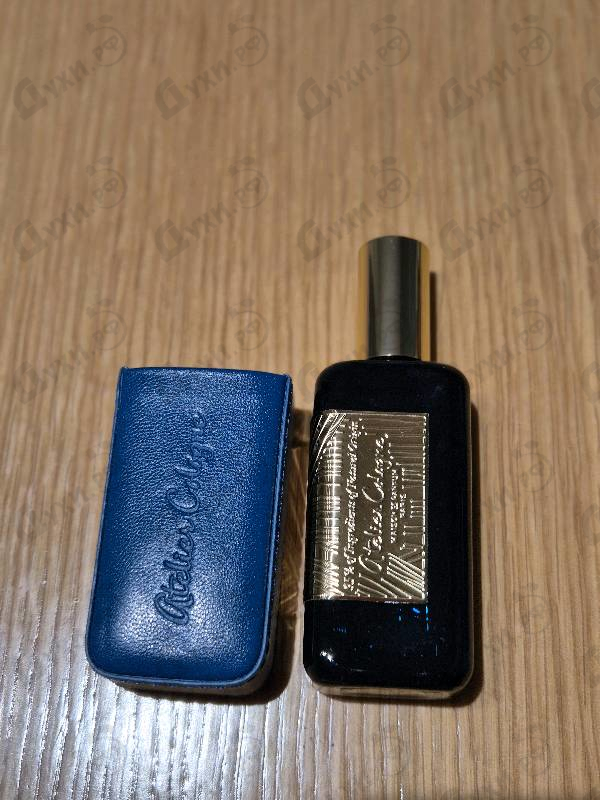 Парфюмерия Atelier Cologne Santal Carmin