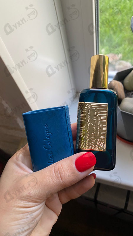 Парфюмерия Santal Carmin от Atelier Cologne