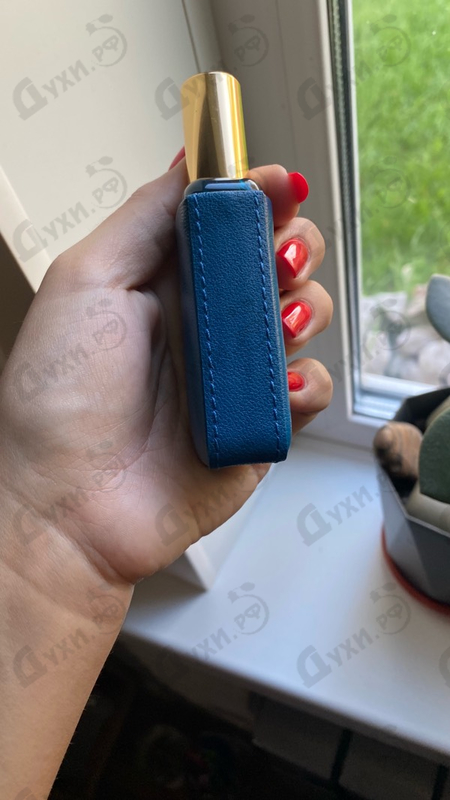 Парфюмерия Atelier Cologne Santal Carmin