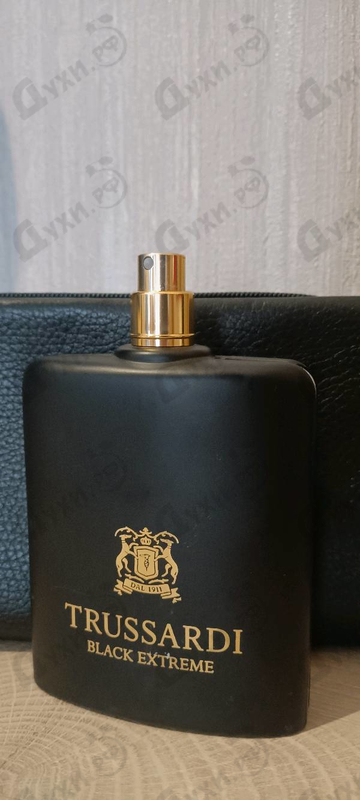 Духи Black Extreme от Trussardi