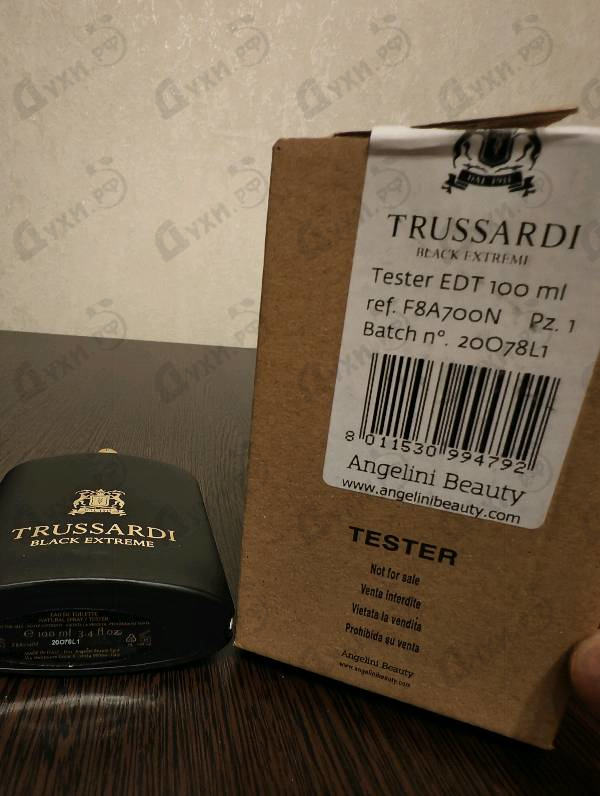 Парфюмерия Black Extreme от Trussardi