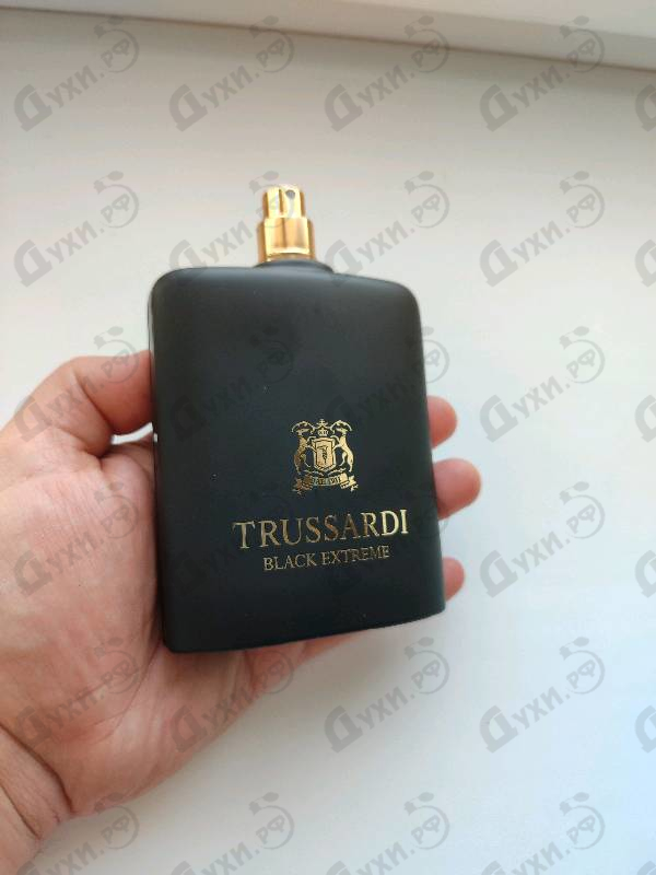 Духи Black Extreme от Trussardi