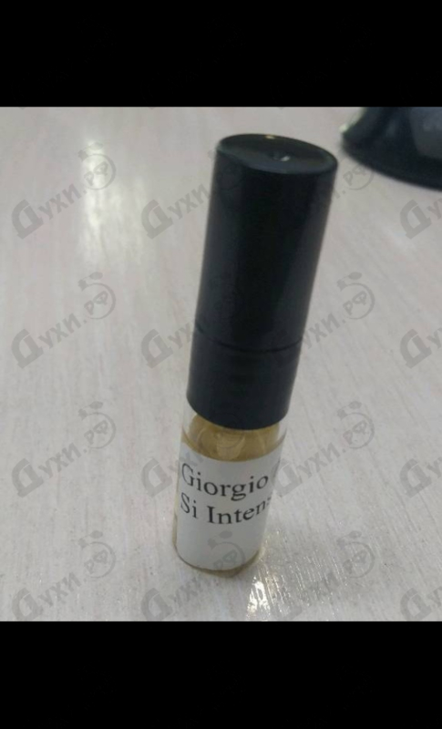 Парфюмерия Si Intense от Giorgio Armani