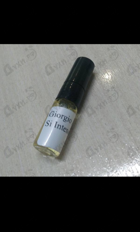 Духи Si Intense от Giorgio Armani