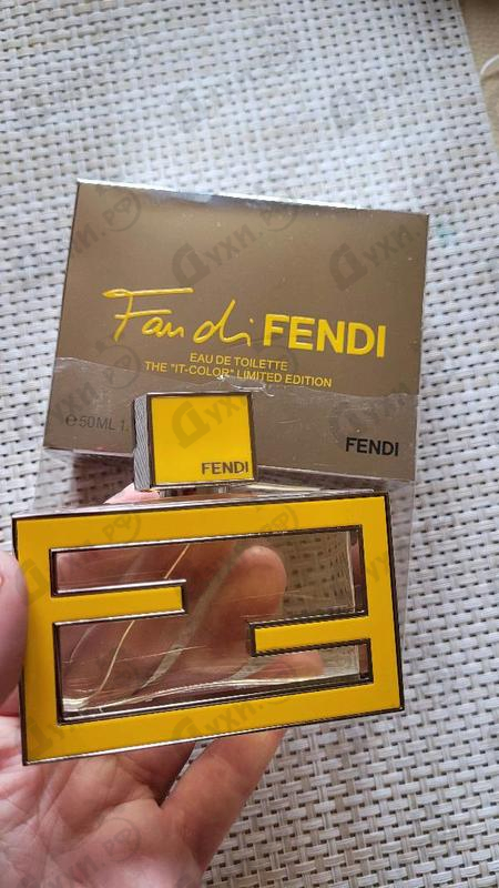 Духи Fan di Fendi It Color от Fendi