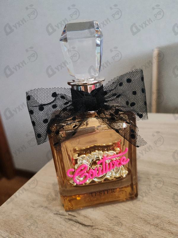 Парфюмерия Viva La Juicy Gold Couture от Juicy Couture