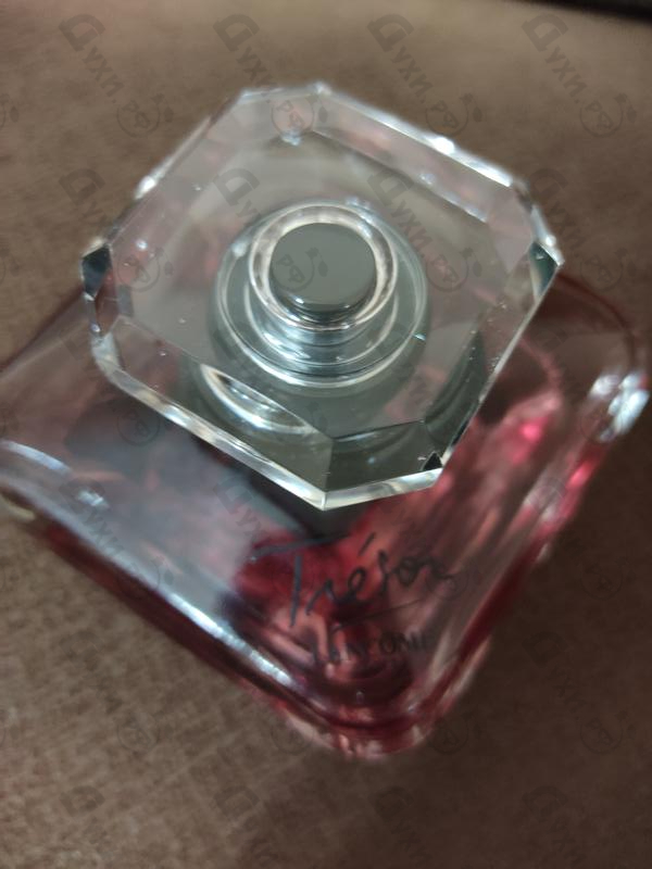 Парфюмерия Tresor L'eau De Toilette от Lancome