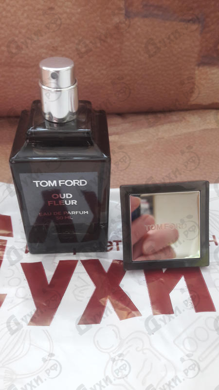Духи Oud Fleur от Tom Ford