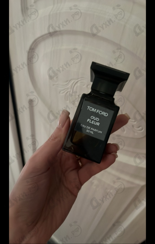 Парфюмерия Tom Ford Oud Fleur