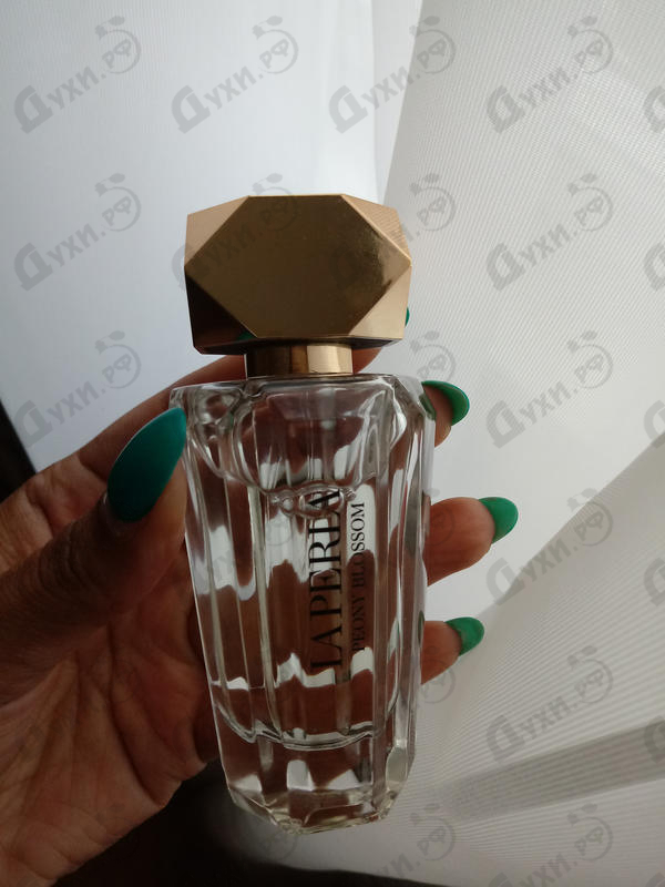 Парфюмерия Peony Blossom от La Perla Парфюмерия La Perla Peony Blossom