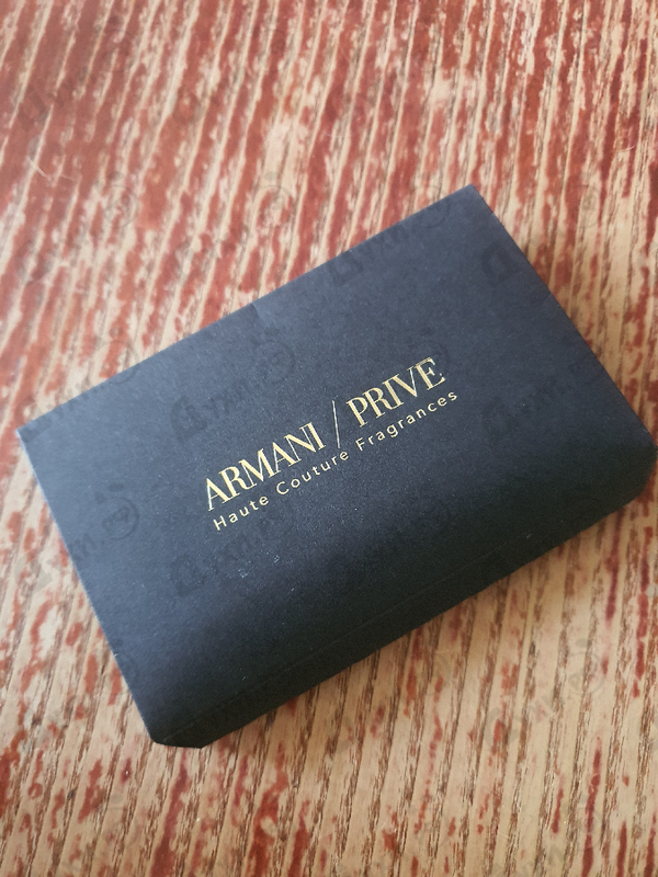 Парфюмерия Prive Encens Satin от Giorgio Armani