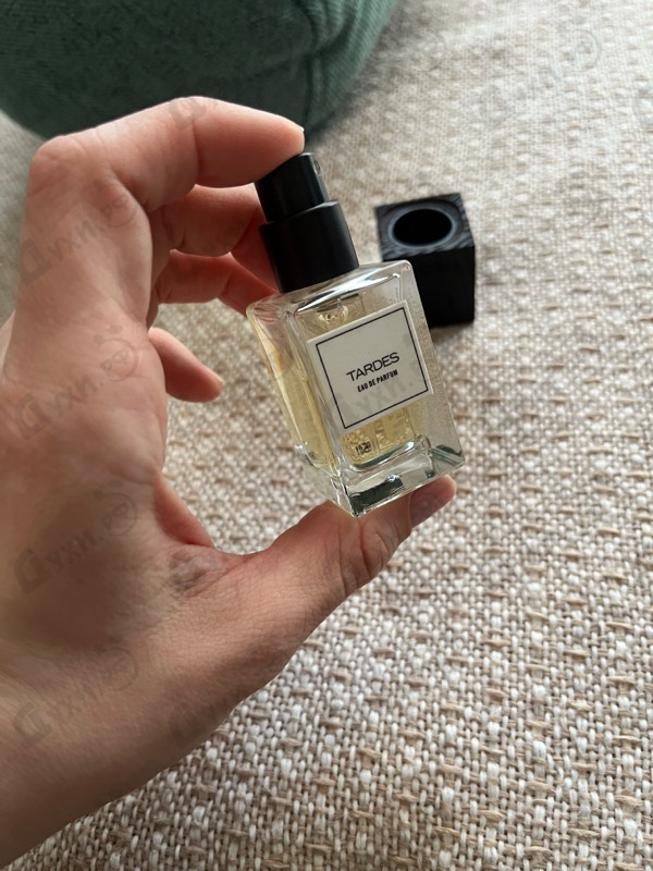Духи Tardes от Carner Barcelona