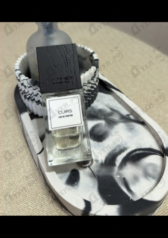 Парфюмерия Cuirs от Carner Barcelona