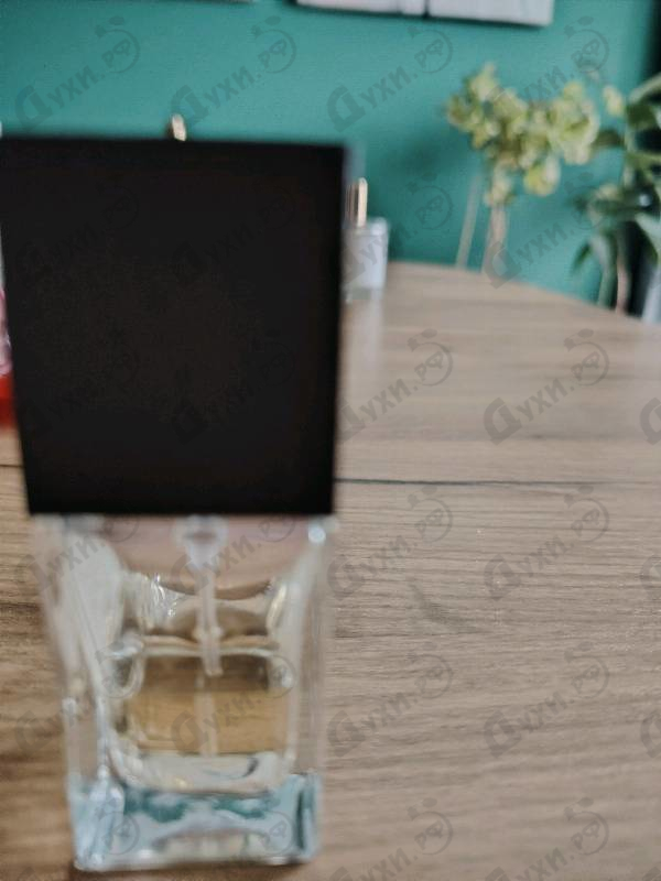 Духи Cuirs от Carner Barcelona