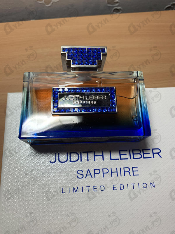 Купить Sapphire от Judith Leiber Парфюмерия Judith Leiber Sapphire