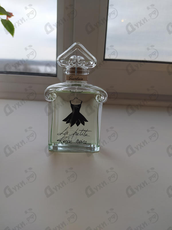 Купить La Petite Robe Noire Ma Robe Petales (Eau Fraiche) от Guerlain