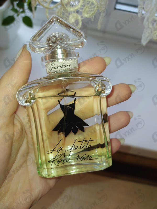 Купить La Petite Robe Noire Ma Robe Petales (Eau Fraiche) от Guerlain