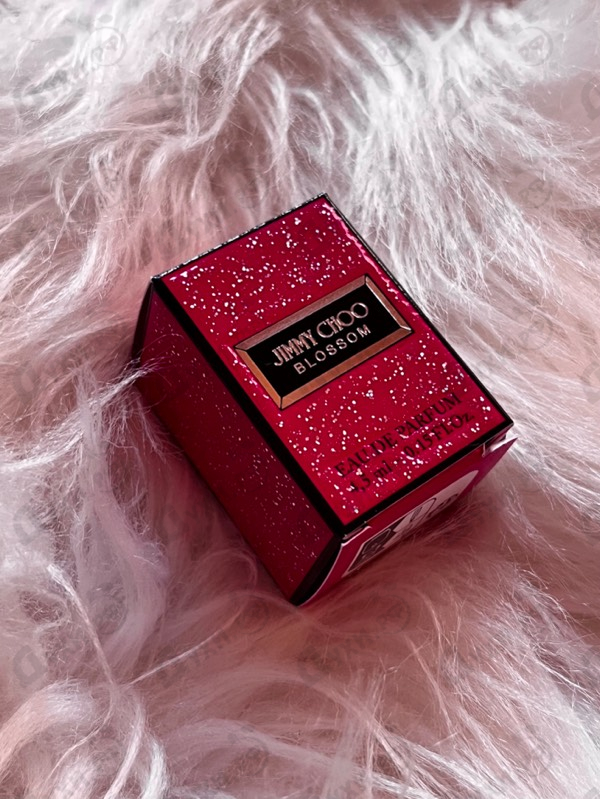 Духи Blossom от Jimmy Choo