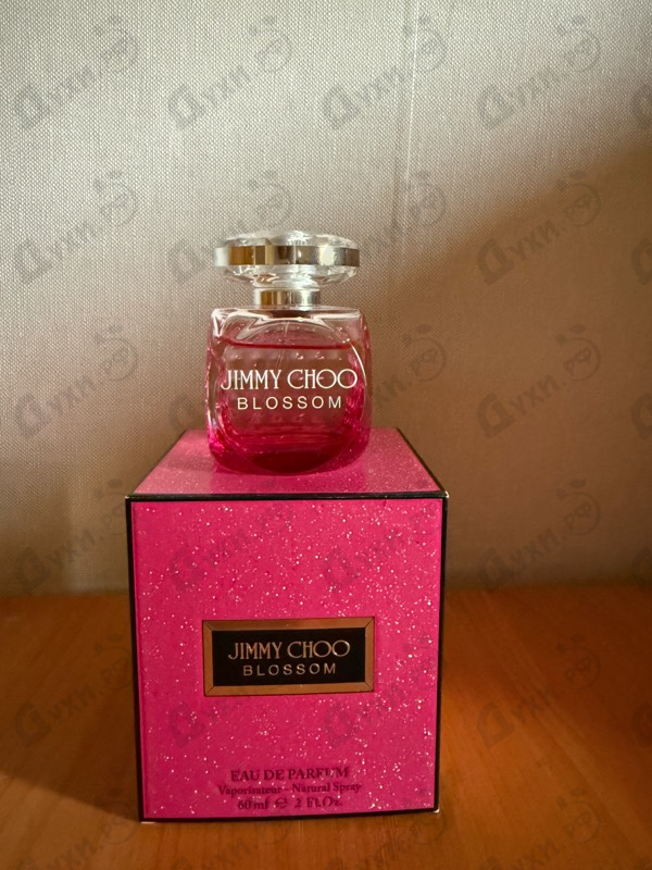 Духи Blossom от Jimmy Choo