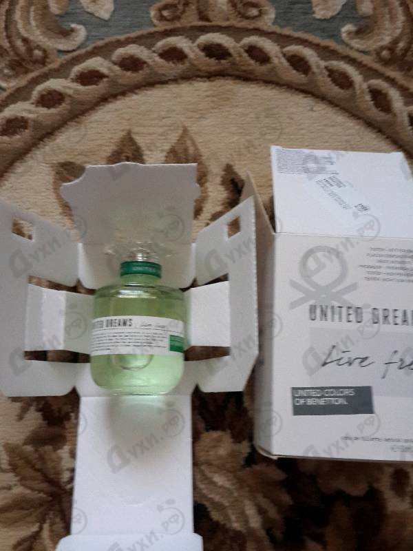 Парфюмерия Benetton United Dreams Live Free
